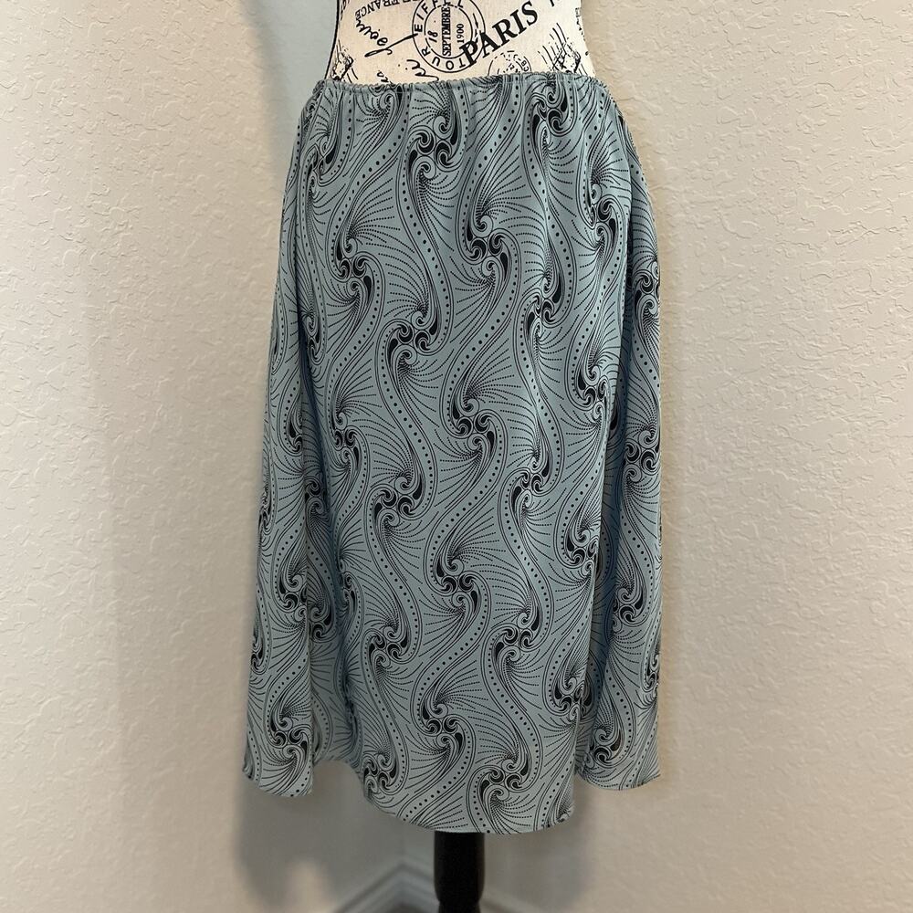 Hillard & Hanson Blue Midi Skirt Size Large EUC Paisley Print Full Skirt Office